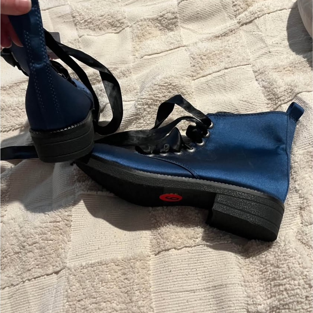 Blue Satin Boots with Black Ribbon Laces NWT - Picture 5 of 7